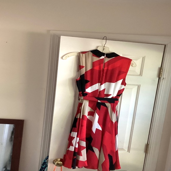 Hobbs London multicolor abstract collar neck sleeveless midi fit and flare dress - Picture 5 of 9